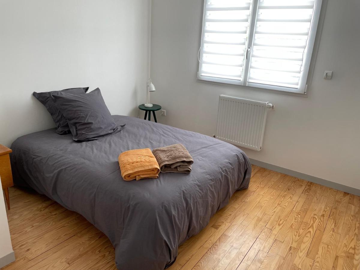 Вилла Location Maison Le Mans - Parking Gratuit - Cemima Экстерьер фото